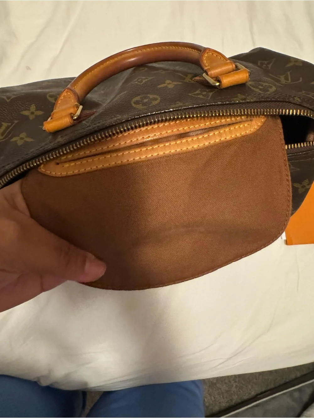 Louis Vuitton Brown Monogram Canvas speedy 30 Handbag